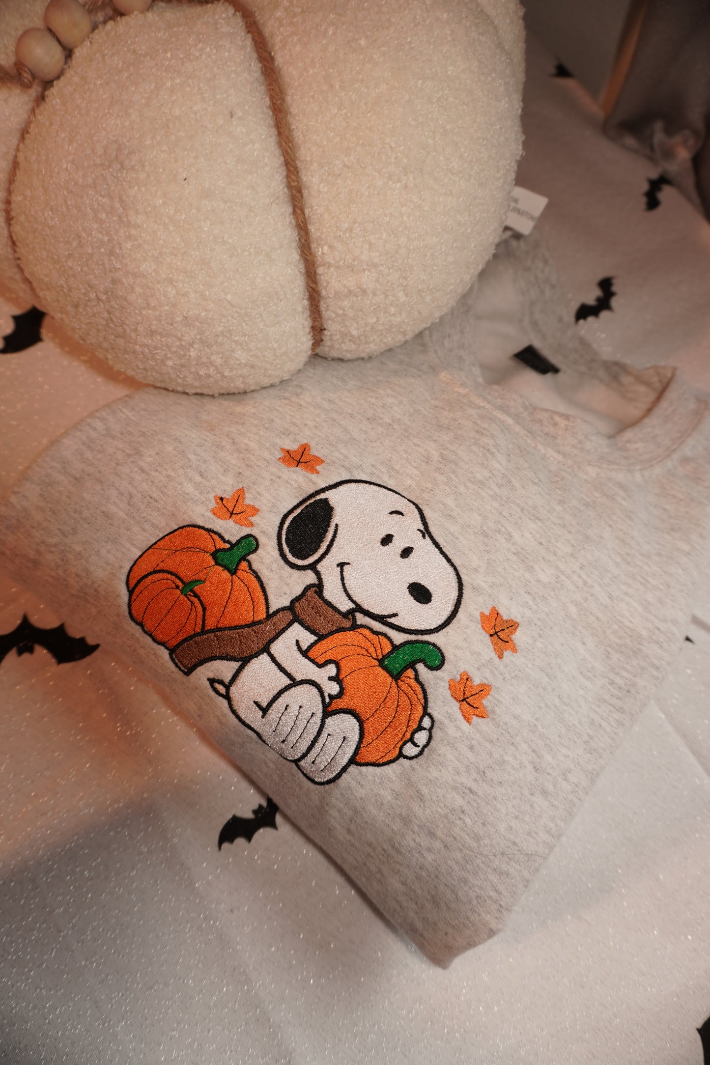 Dog pumpkin Embroidered Crew