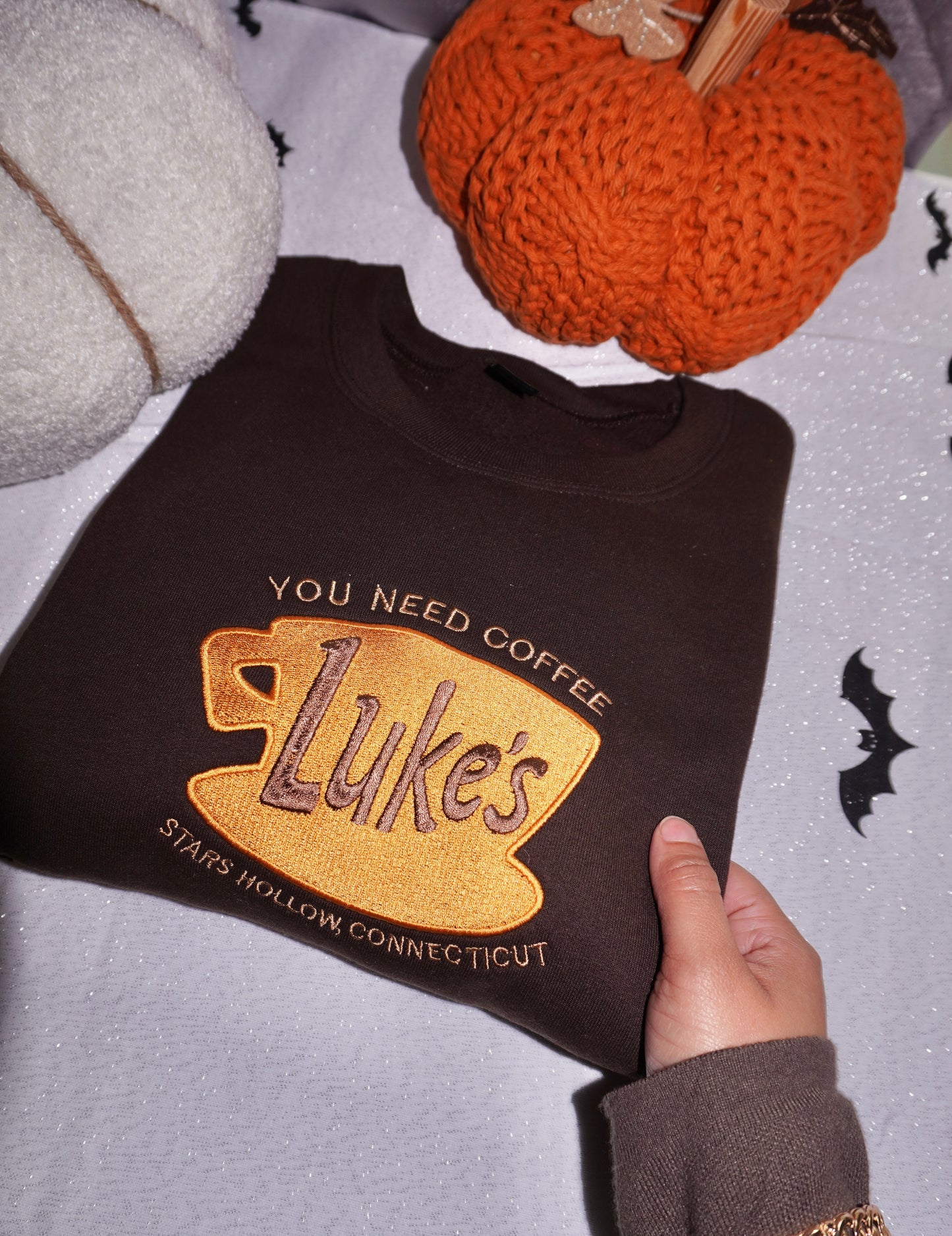 Luke’s Embroidered crew