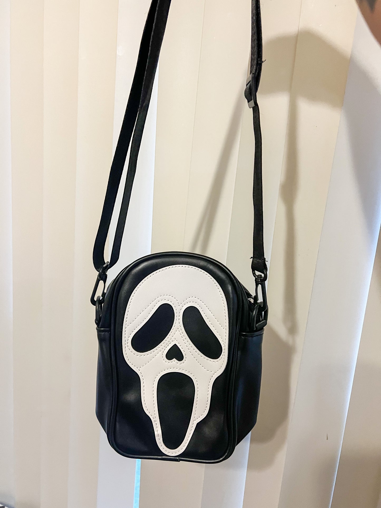 Ghost purse